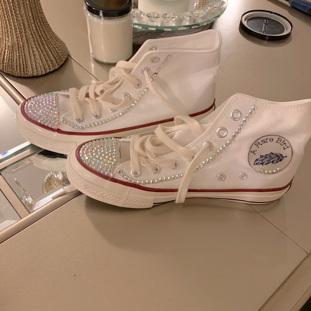 Even Star Converse